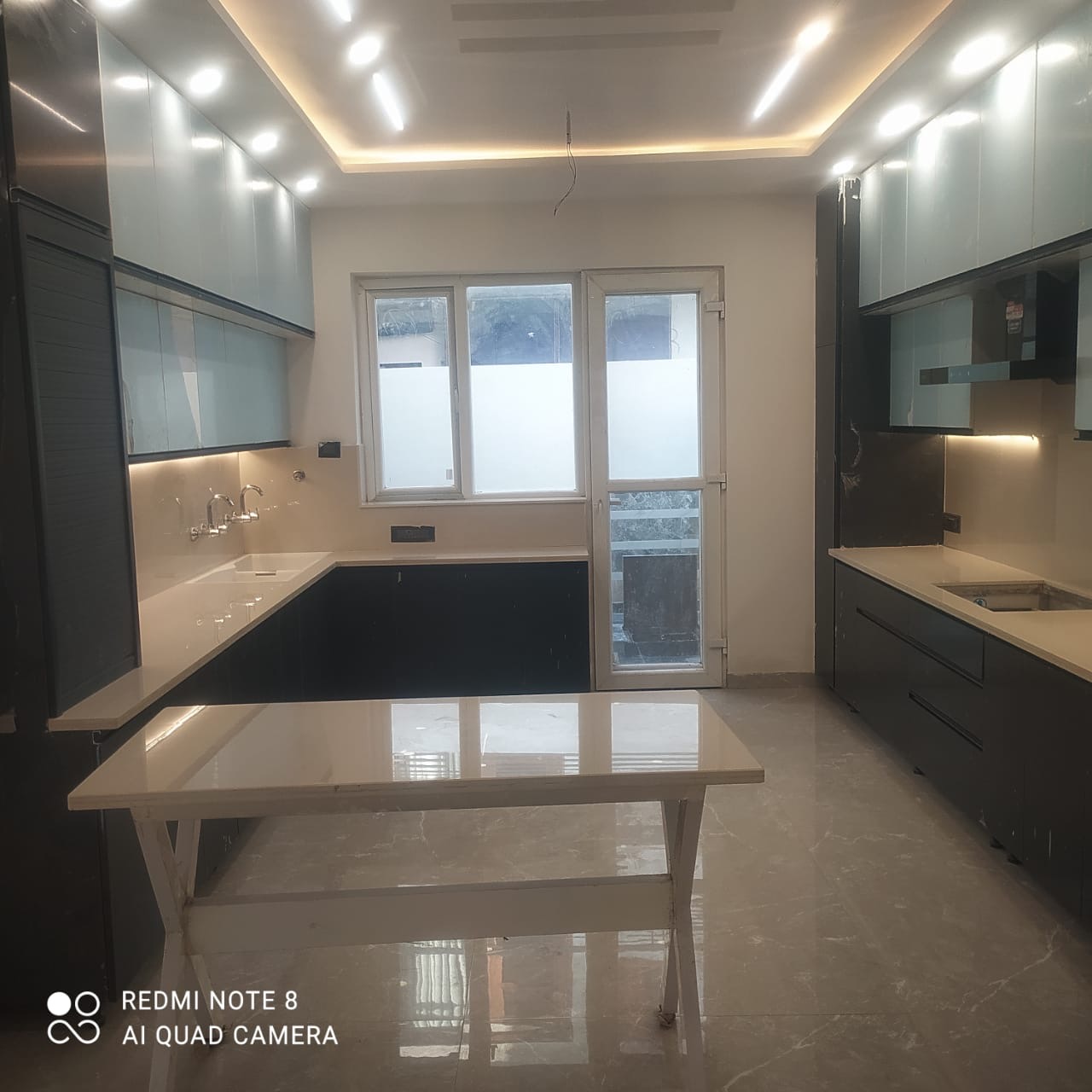 b0dedfa2-0375-49c7-9d99-ae4a145160e2